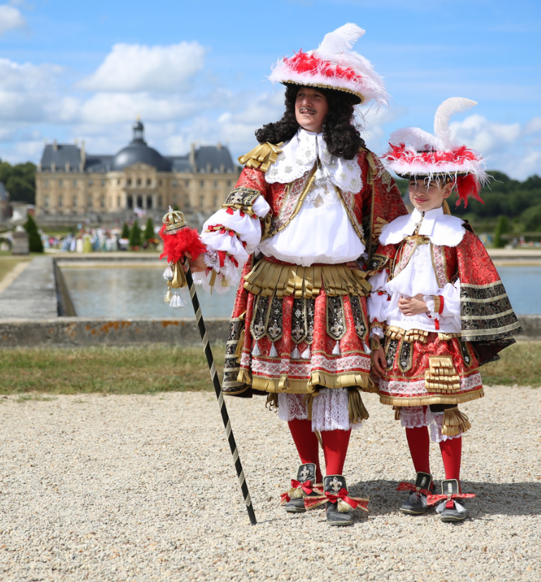 Costumés, ambiance du Rendez-vous Grand Siècle